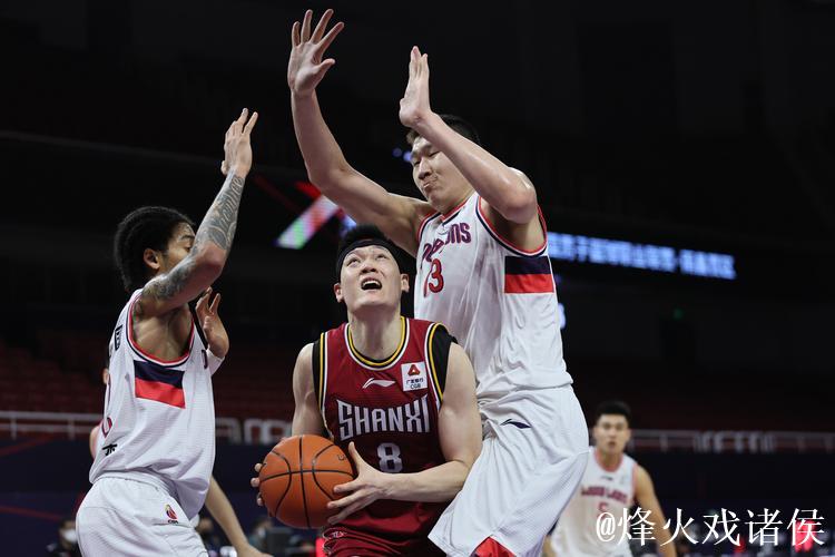 张宁24分山西逆转首钢 杨瀚森14+13青岛胜广州